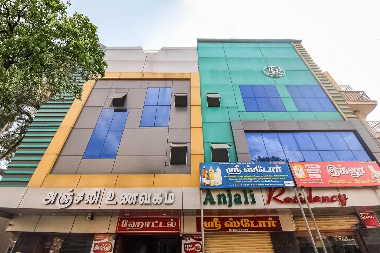 Oyo 70841 Hotel Anjali Residency Velur Kültér fotó